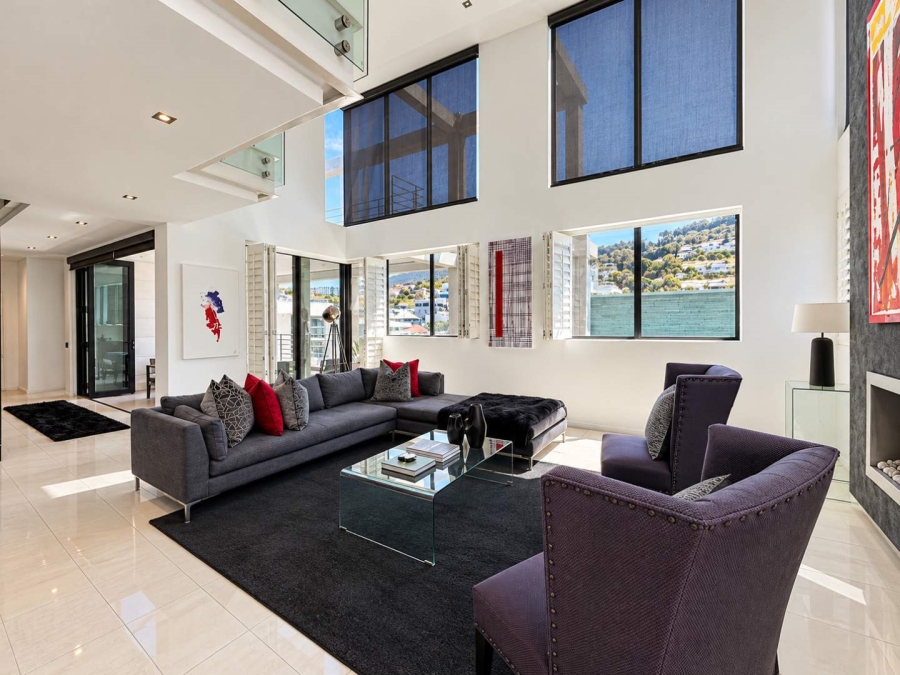 2 Bedroom Property for Sale in Cape Town City Centre Western Cape